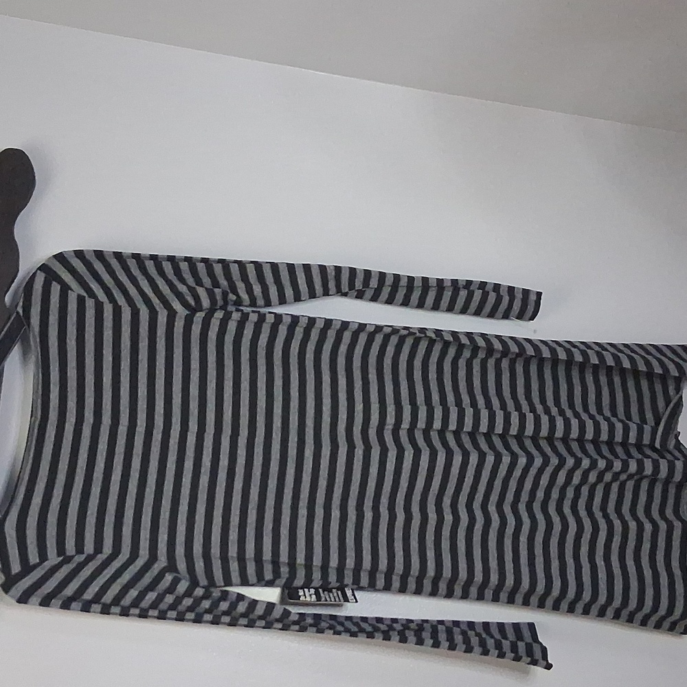 Express V Neck Jersey Stretchy Black and Gray Striped Long Sleeve Dress New - Picture 6 of 6